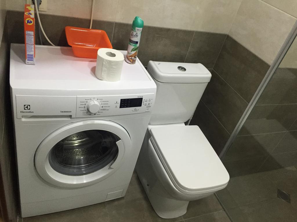 Sea Towers 2 Room Apartment บาทูมิ ภายนอก รูปภาพ